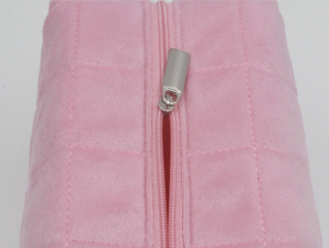 Custom Logo Cute Velvet Cosmetic Bag Eco-friendly Quilted Velvet Makeup Pouch