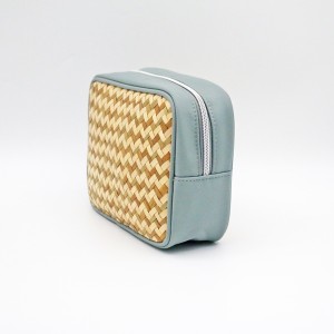 Natural Cosmetic Customized Eco-friendly Vacation Packaging Toiletry Bag