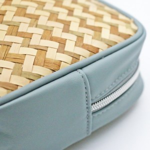 Natural Cosmetic Customized Eco-friendly Vacation Packaging Toiletry Bag