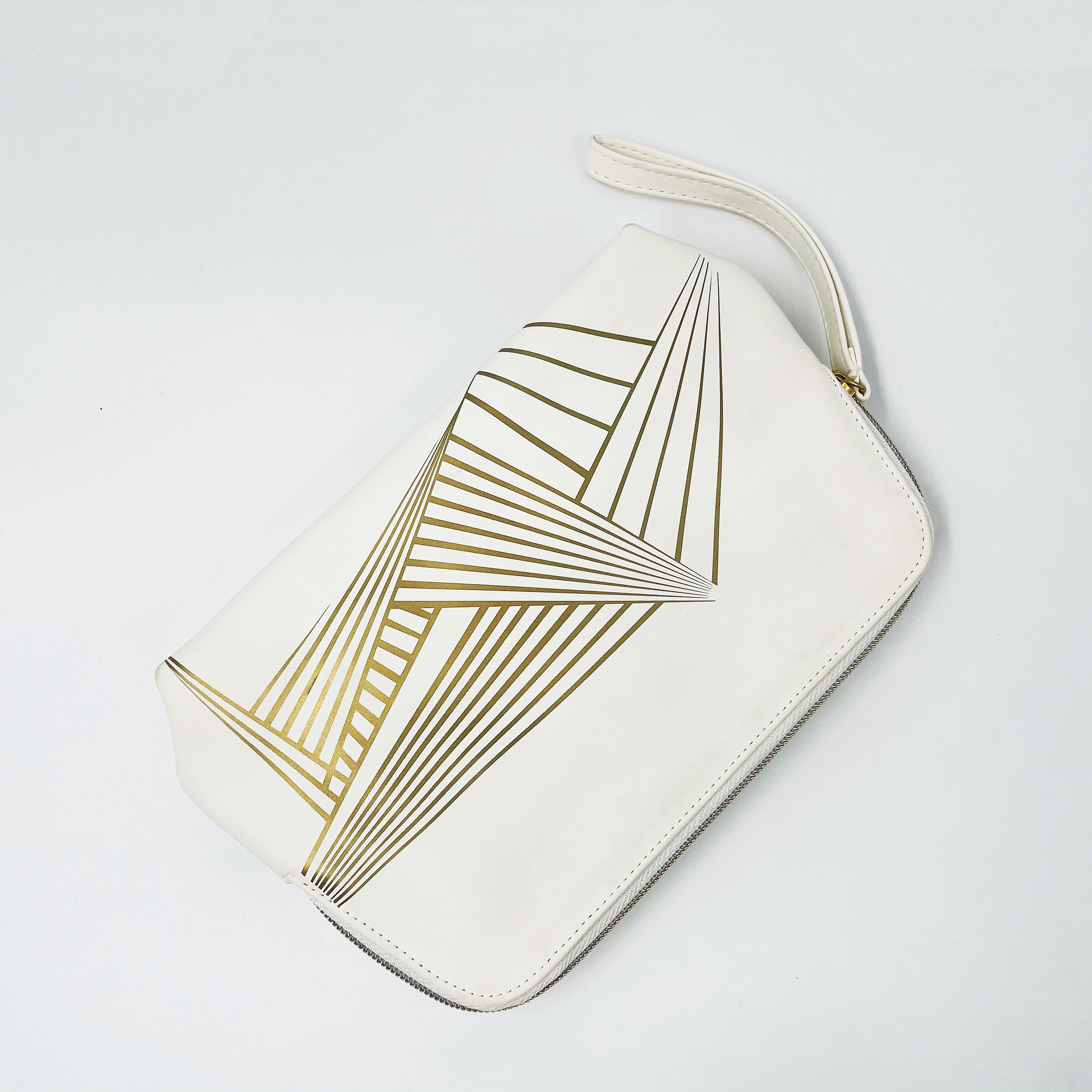 High Quality White Vegan Leather Ladies Wristlet Purse Foil Stamping Water-based PU Designer Wristlet Daily Use Women Clutch Bag