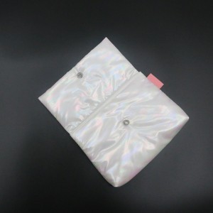 RPET Holographic Bag White Soft Waterproof and Renewable Cosmetic bag with Button