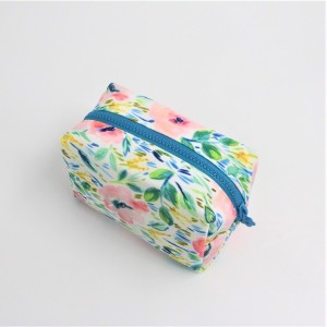 RPET Flower Bag with Full Printing Cosmetic Packing Bag Zipper Stamp for Travel Business