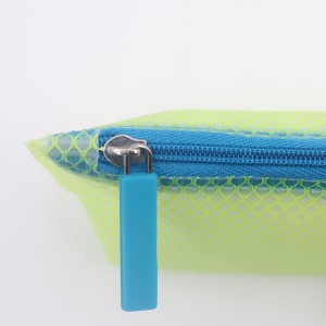 Accepted Custom recycled mesh EVA cosmetic make up bag with zipper
