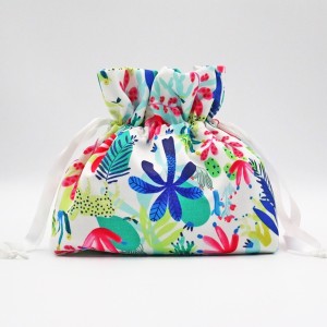 Colorful Polyester Makeup Bag String Closure Durable Cosmetic Bag