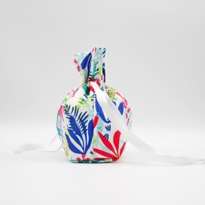 Colorful Polyester Makeup Bag String Closure Durable Cosmetic Bag