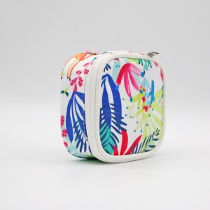 Colorful Polyester Bag Handle Zipper Closure Durable Cosmetic Bag For Unisex