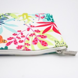 Colorful Polyester Bag Handle Closure Durable Cosmetic Bag With Zipper