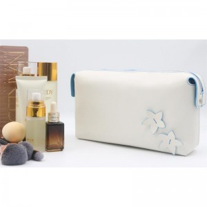 Large Capacity Water-based Pu Elegant Hand-Stitched Flowers Cosmetic Bag
