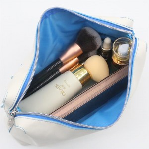 Large Capacity Water-based Pu Elegant Hand-Stitched Flowers Cosmetic Bag