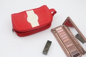 Hot Sale Travel Toiletry Bag Water-based PU Poinciana Red Daily Use Wash Bag Water-resistant PU Casual Style Cosmetic Bag