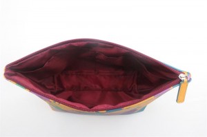 2022 New Product Harbor Blue Ground Floral Printing Trapezoid Shape Retro Style Water-based PU Cosmetic Bag