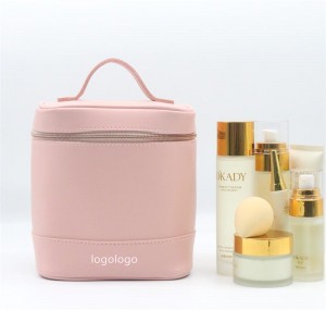 2022 Spring Trendy Gossamer Pink Square Shape Water-based PU Cosmetic Bag