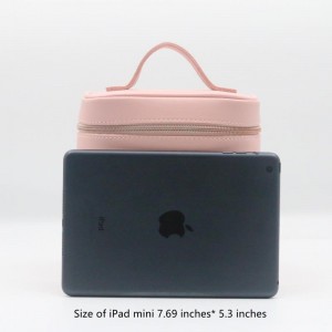 2022 Spring Trendy Gossamer Pink Square Shape Water-based PU Cosmetic Bag