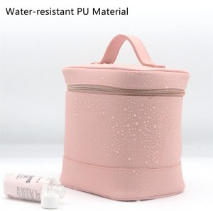 2022 Spring Trendy Gossamer Pink Square Shape Water-based PU Cosmetic Bag
