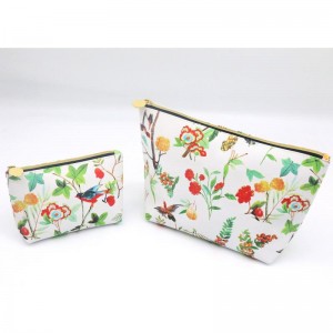 2022 Spring Newest Arrival Lifelike Flowers and Birds Pattern on Snow White Ground Water-based PU Cosmetic Bag
